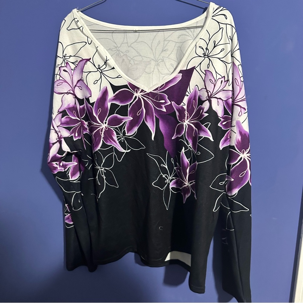 Floral V-Neck Women's Top - Black and Purple Amazon Large Y2K Long Sleeve Blouse
